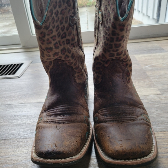 Ariat Crossroads Western Boots Youth Size 3 Cheetah Print - Picture 9 of 9